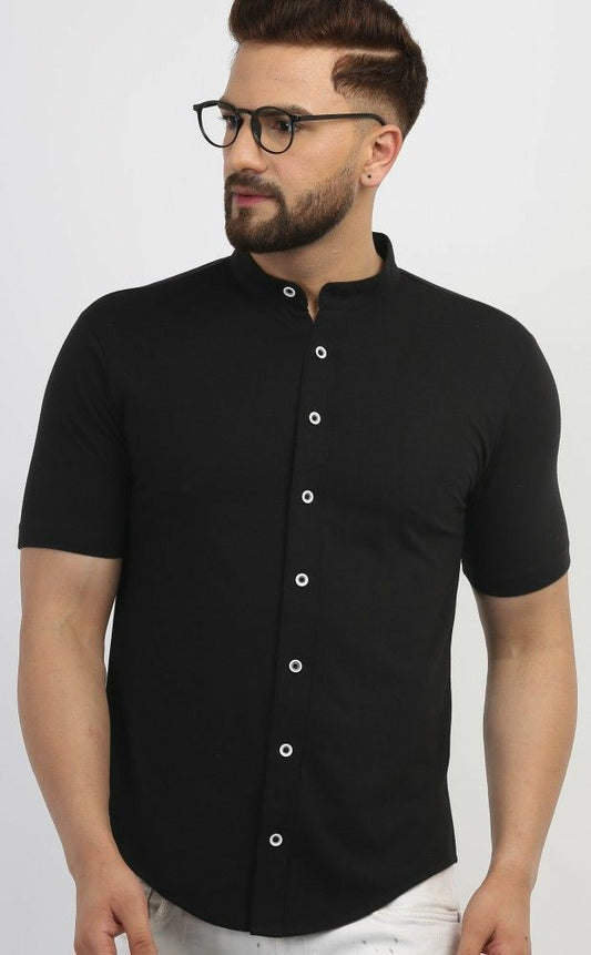 Men's Cotton Blend Slim Fit Solid Black Half Sleeves Shirt